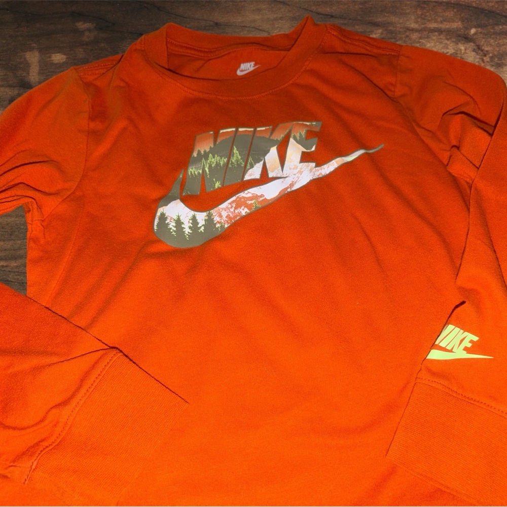 Nike boys size 7